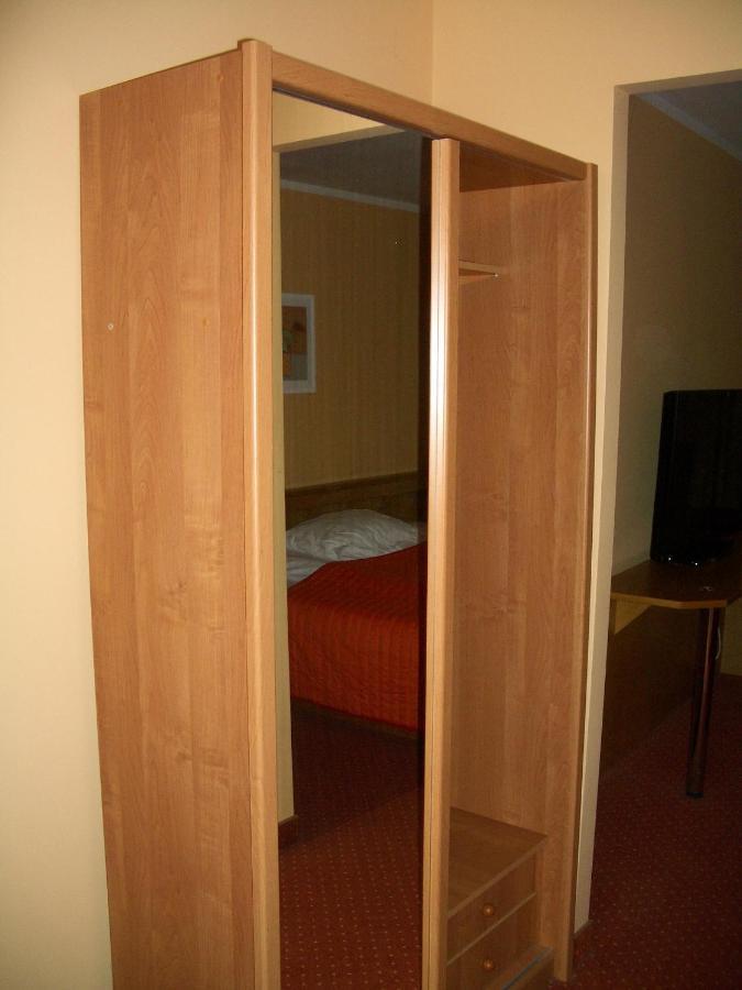 Kardamon Bed & Breakfast Zary  Bilik gambar