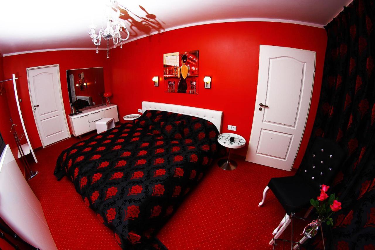 Kardamon Bed & Breakfast Zary  Bilik gambar