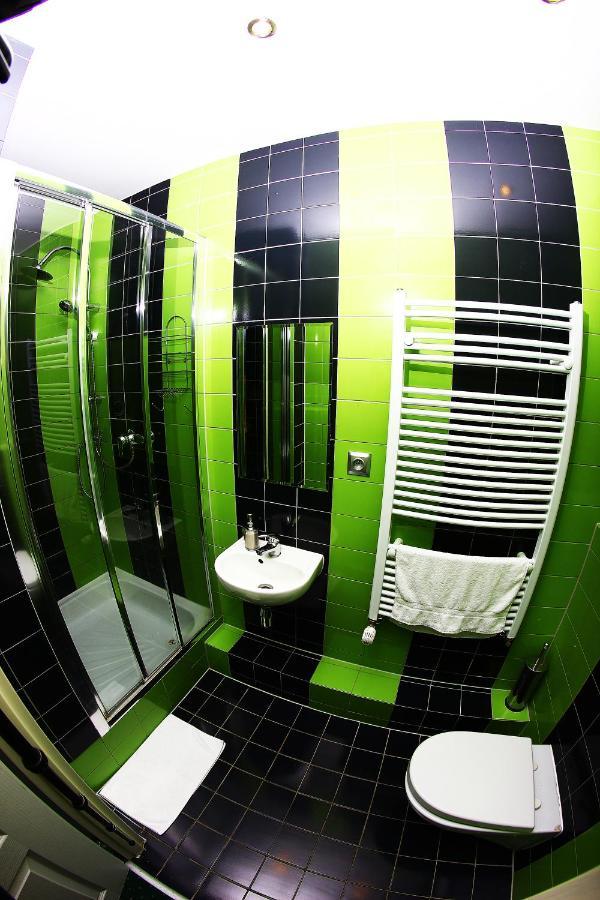 Kardamon Bed & Breakfast Zary  Bilik gambar