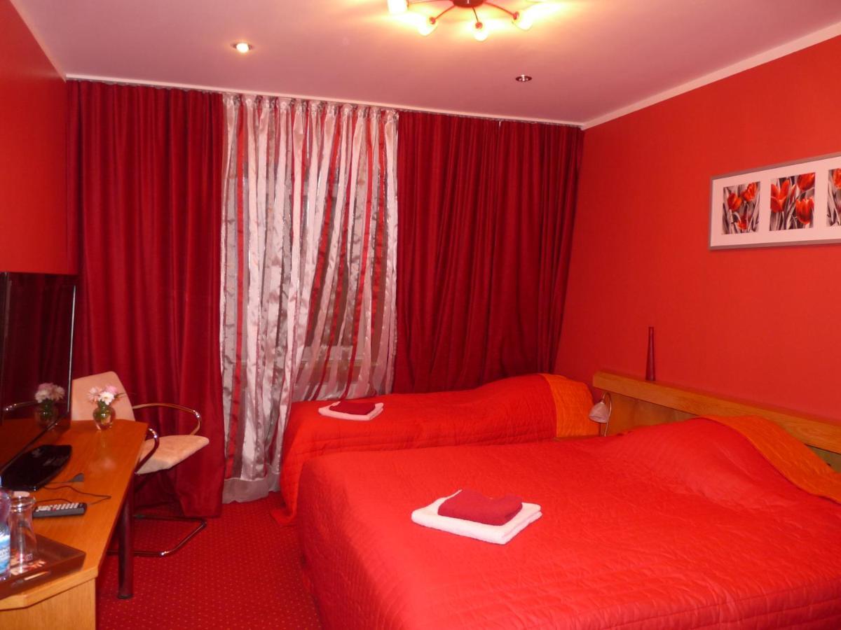 Kardamon Bed & Breakfast Zary  Luaran gambar
